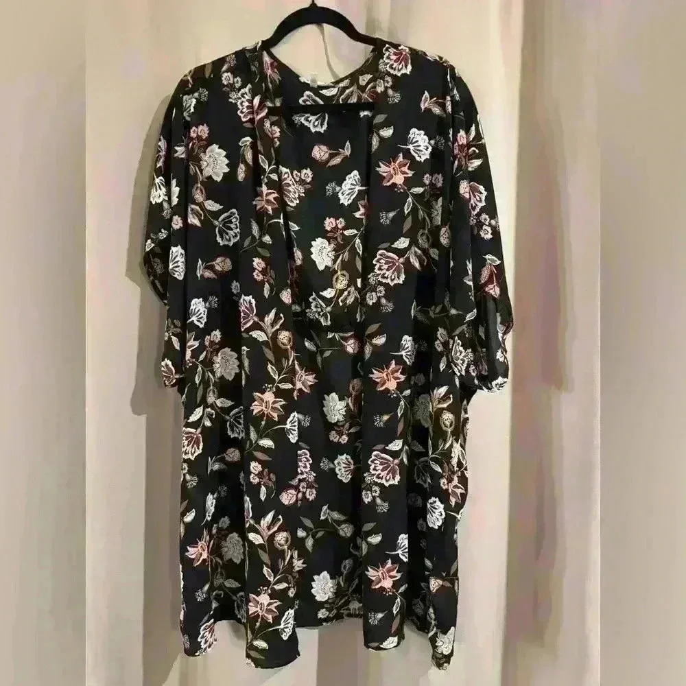 Women’s Maurices Floral Throw Over